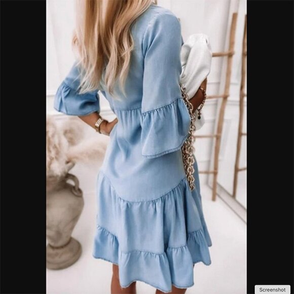 NWT NEW V-NECK Half Sleeve Washed Lightweight Denim Dress Perfect for Summer! - Picture 3 of 5